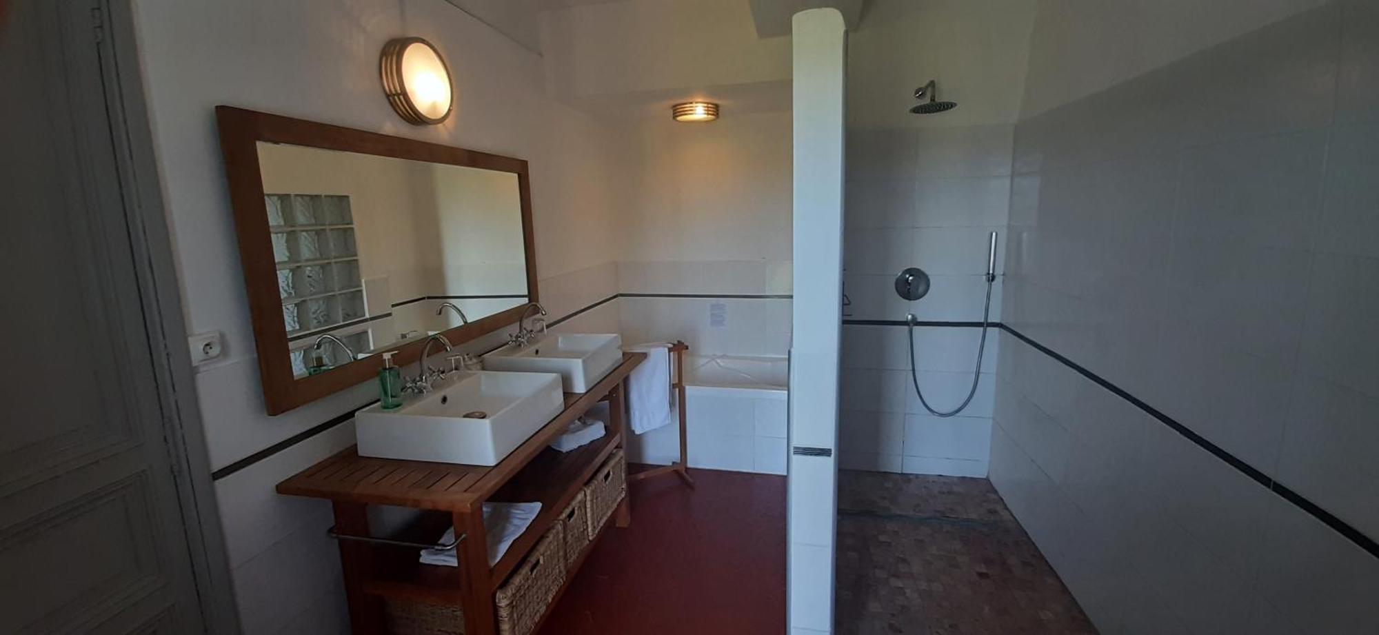 لو لوك Bed And Breakfast La Grande Lauzade المظهر الخارجي الصورة